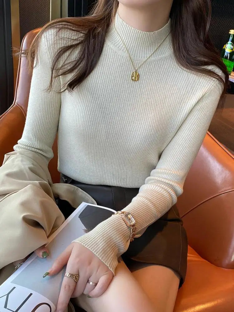 Women's Mock Neck Jumper