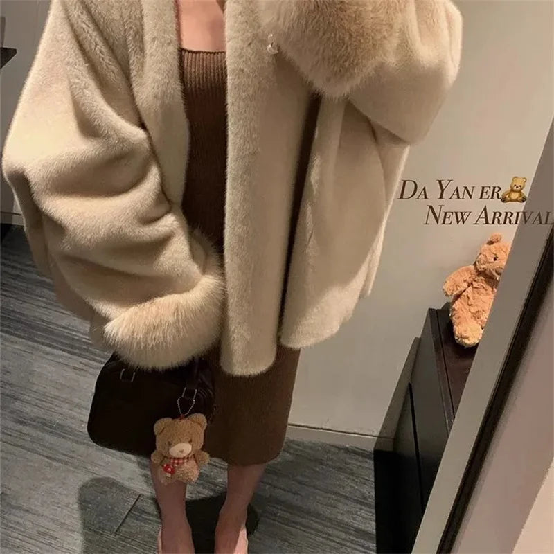 Women's Faux Fur Coat