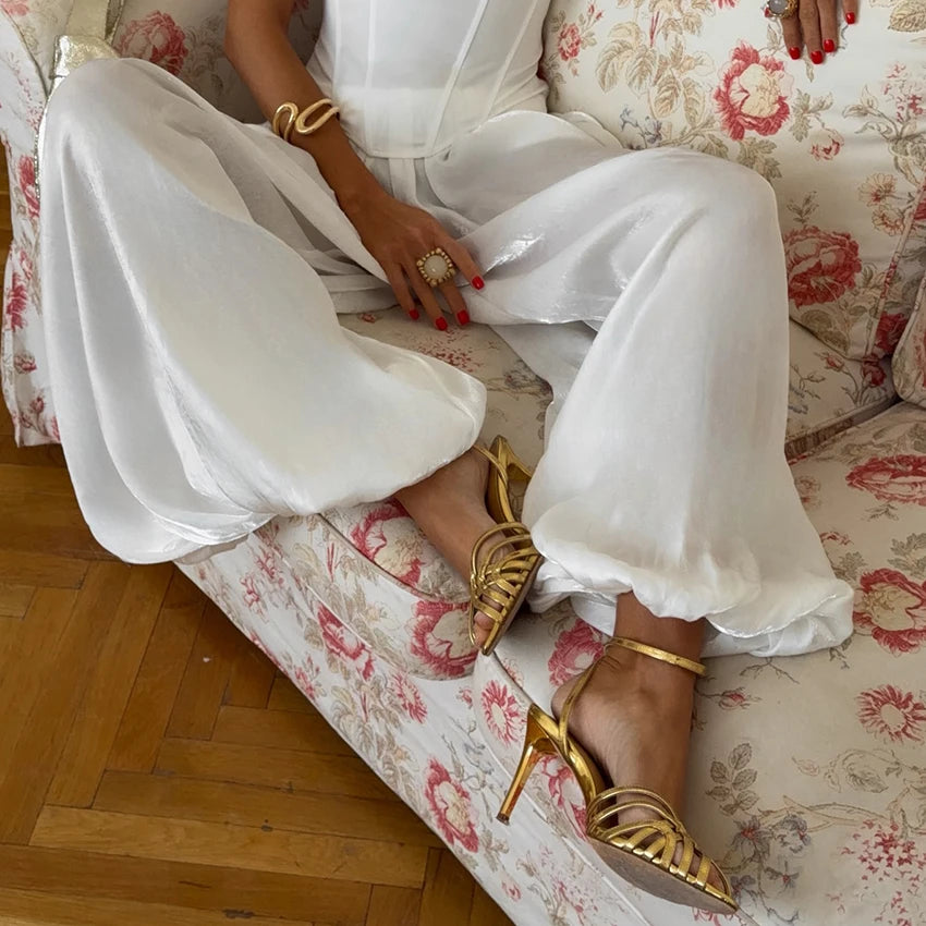 Women's Pleated Crepe Trousers